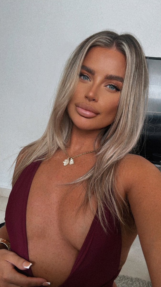 FernEdwards's tweet image. 🛩️☀️