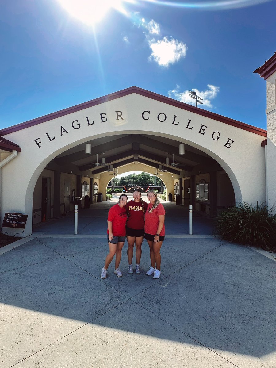 Alyssa Hunter tweet media