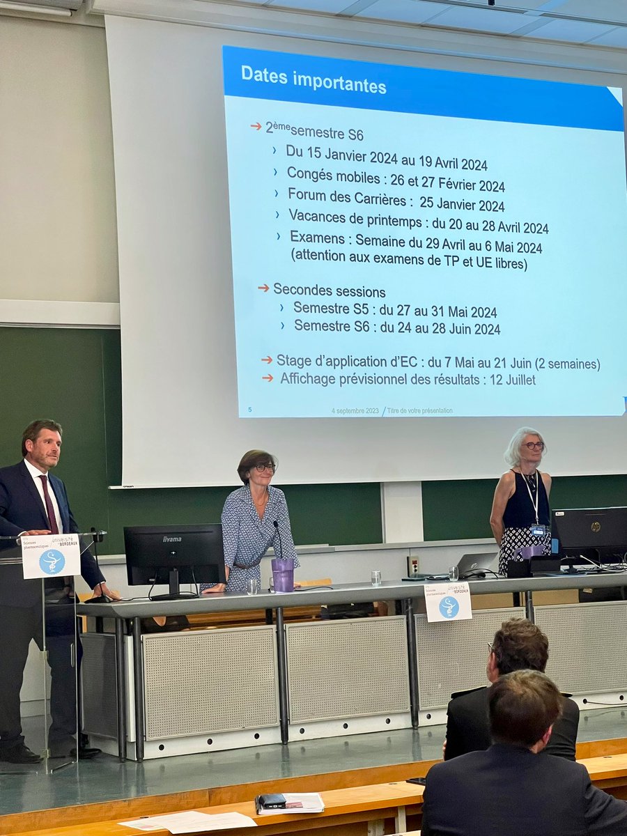 agnesfirmin's tweet photo. Passage par l’UFR de #Pharmacie de l’@univbordeaux. 

Échanges avec des étudiants de 3e année et l’équipe de direction sur les enjeux d’une profession que je connais bien ! 🧑‍⚕️💊 https://t.co/5Msilh2ic2
