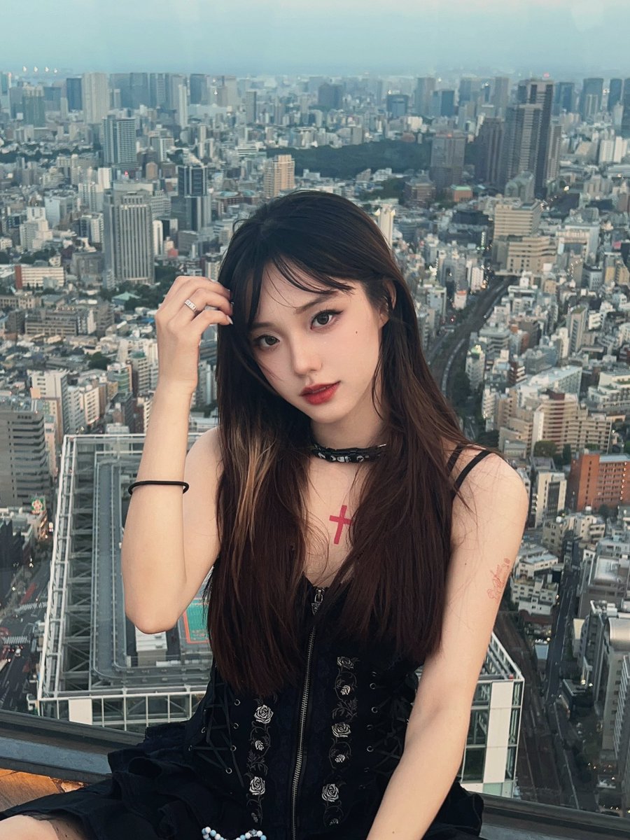 Lsyyyh's tweet photo. shibuya girl(^.^) https://t.co/zR94Wk5qwB