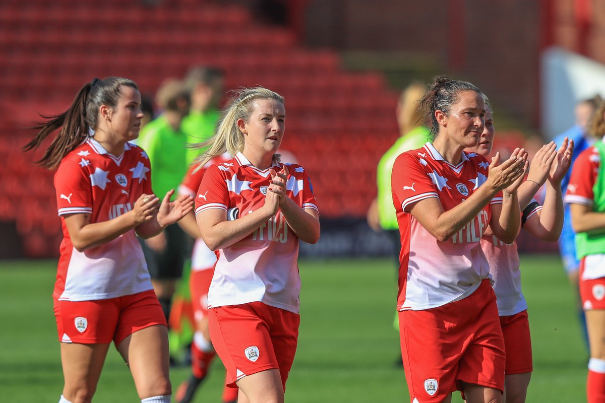 BarnsleyFCW's tweet photo. 📸 You did us proud. 

This was only the start 👊 https://t.co/4cfuu4fw64
