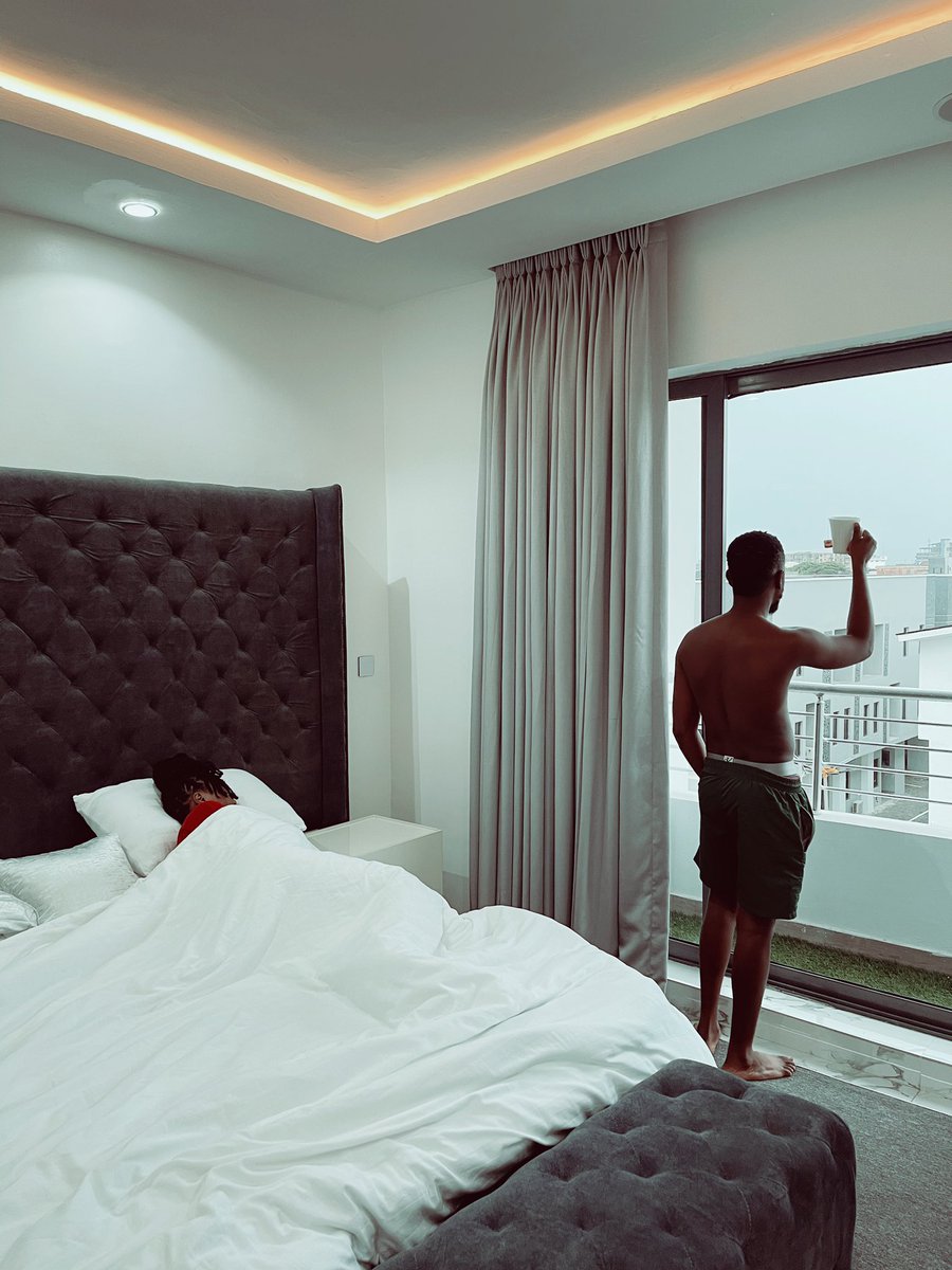 NiytenorCmg's tweet photo. Oh this is love, taking away my pains and worries 💐
#lovesake https://t.co/9gqjFpQT9Y