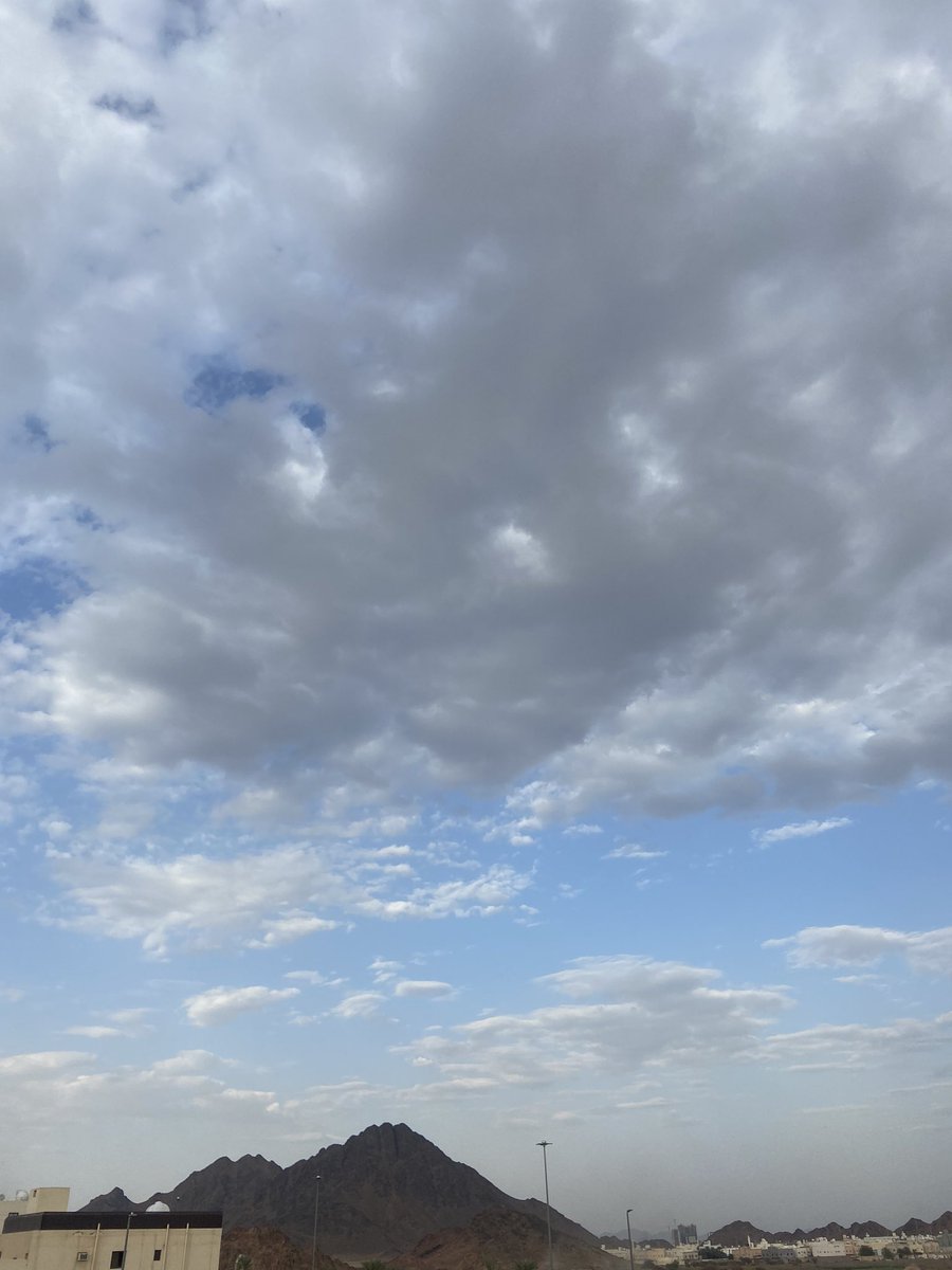4ecvl's tweet photo. #المدينة_الان ماشاء الله تبارك الرحمن https://t.co/kwJsus0ucC