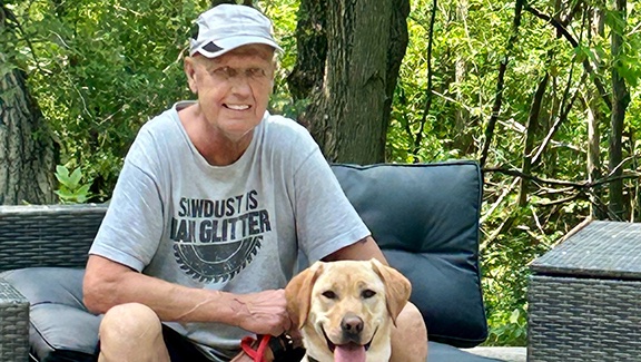 Heavy hearts today in the North Stars family. Brad Maxwell wasn't just a hockey player, but a husband, father, grandfather and a friend to many. Condolences to the Maxwell family, his former teammates and to all who knew him. We will miss #5.