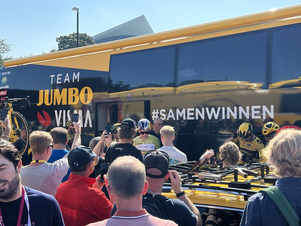 peteswiftysan's tweet photo. @TourofBritain day two with @simbland and pals. Great access and close views like these!! 😊’where’s Woot’ sorted and @tompidcock signing @CureParkinsonsT 💪🏻 https://t.co/tDmoxKK9DE