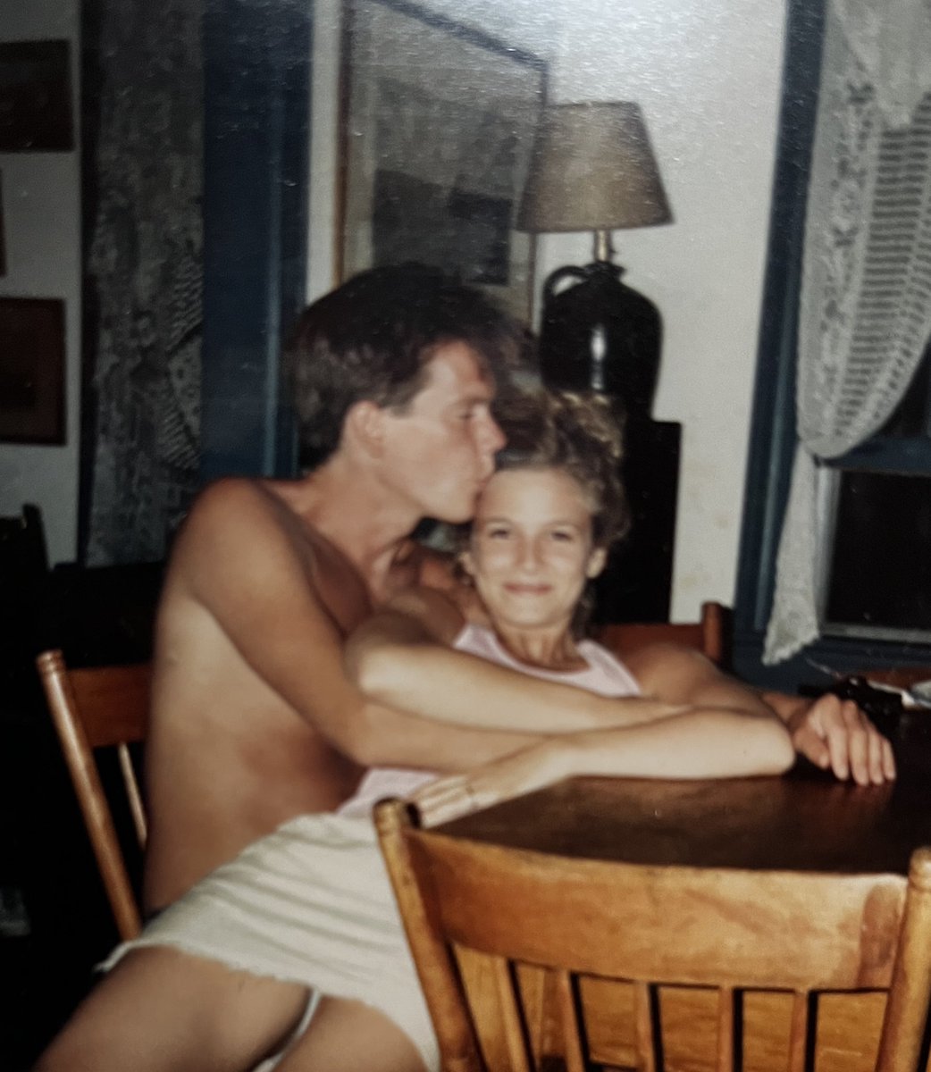 Kevin Bacon tweet media