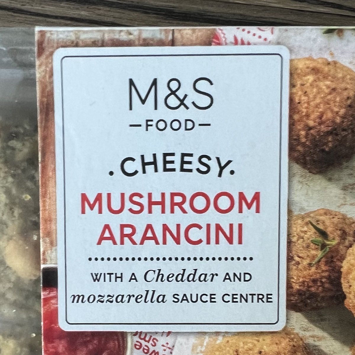 🎶 She wore an
Itsy bitsy teeny weeny…