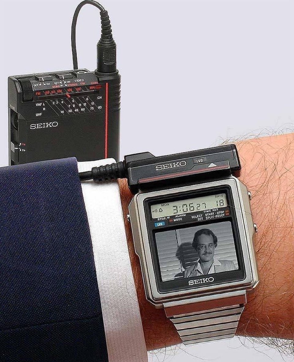 akkanalke1's tweet image. The Seiko TV-Watch, TR02-01, Japan 1982. #cooldesign #aheadofitstime #seiko