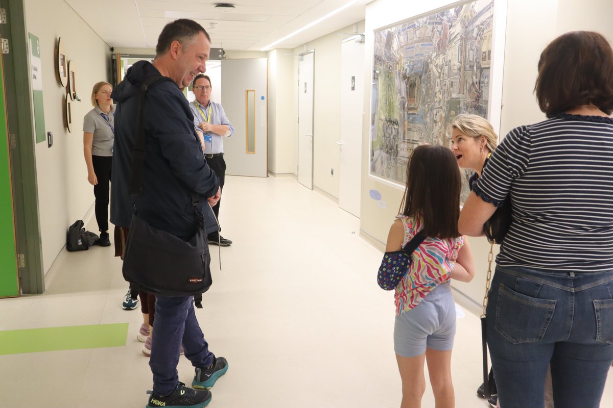 CHI_Ireland's tweet photo. We were delighted to welcome artist Colin Martin to CHI at Connolly where his remarkable painting 'Spacestation' now hangs in the OPD corridor on the way to radiology🤩

It has gotten our staff and patients talking about what can be found hidden in the painting 🖼️🎨 https://t.co/vmobFhw17A