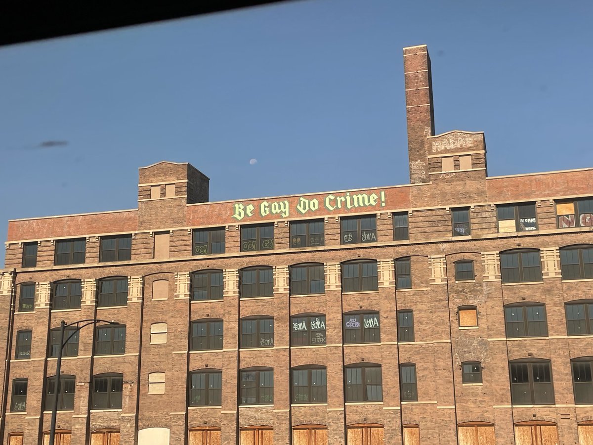 IronicProfessor's tweet photo. What a great conference. Always miss Chicago!
#SocCon https://t.co/VwLVWomYBD