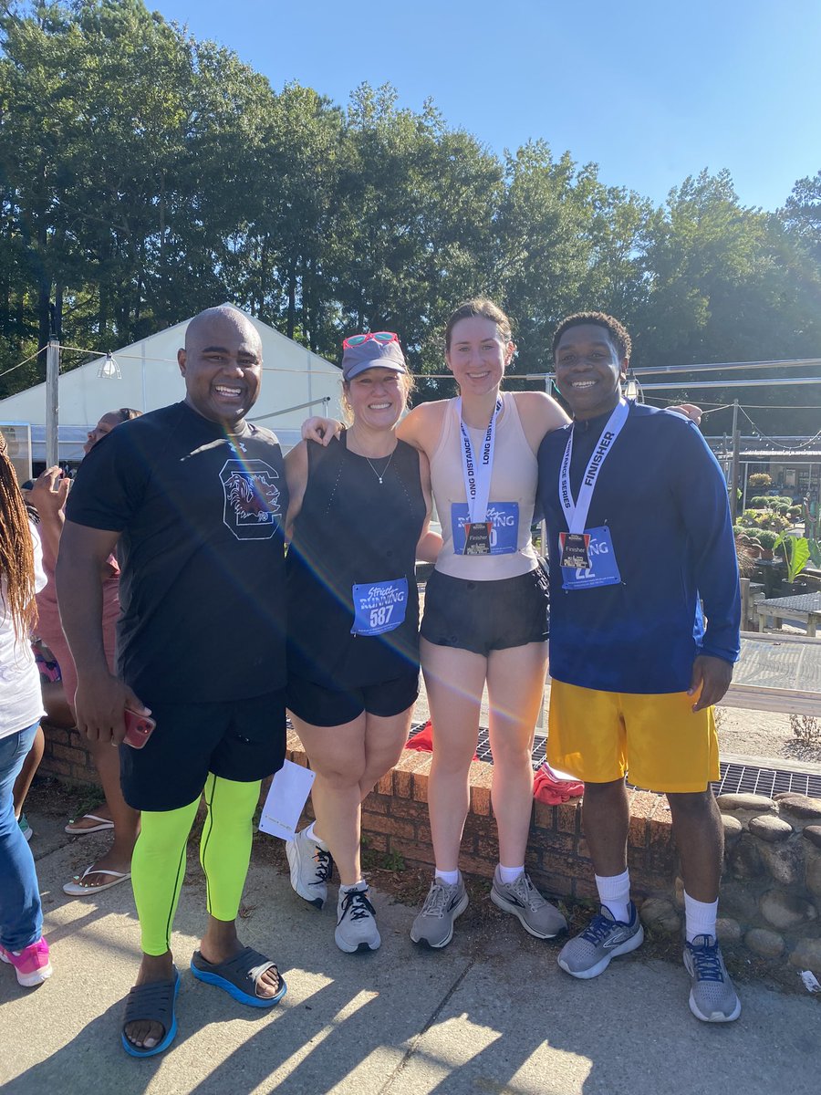 antjuansea's tweet image. At the finish line we chill after all the the Forest Acres hills … #LaborDay5k 
⏱️22:26 🏃🏾‍♂️🥉