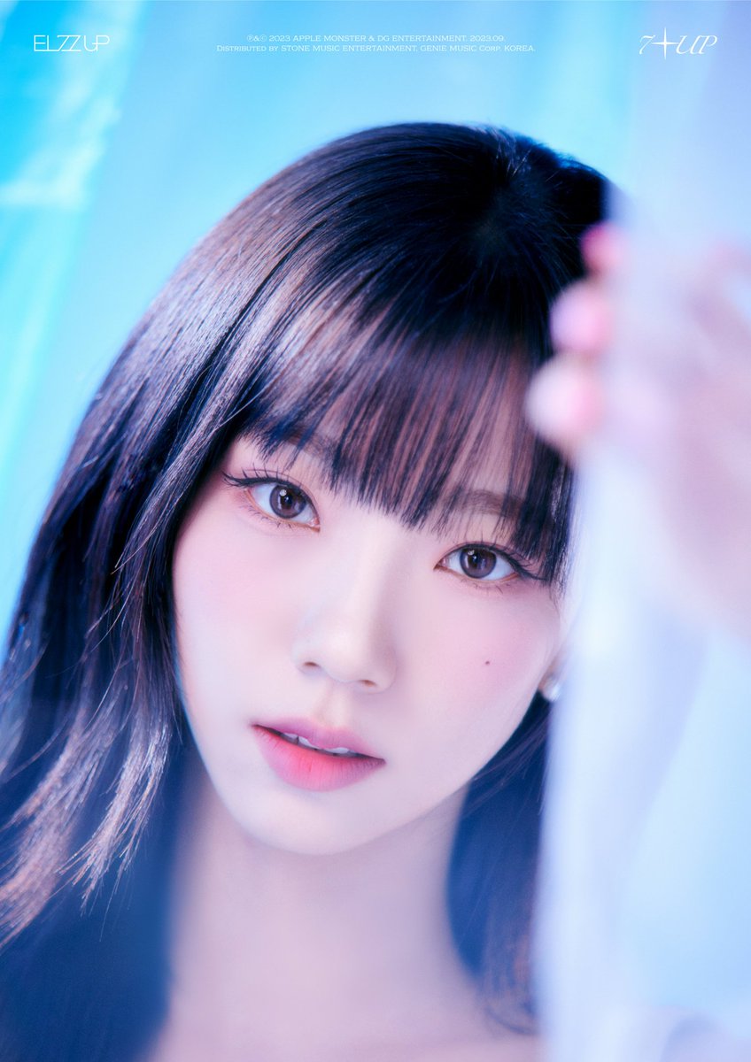 이여름 뭐야 개청순해...🫢
빨리 사진 더 주세요 님들