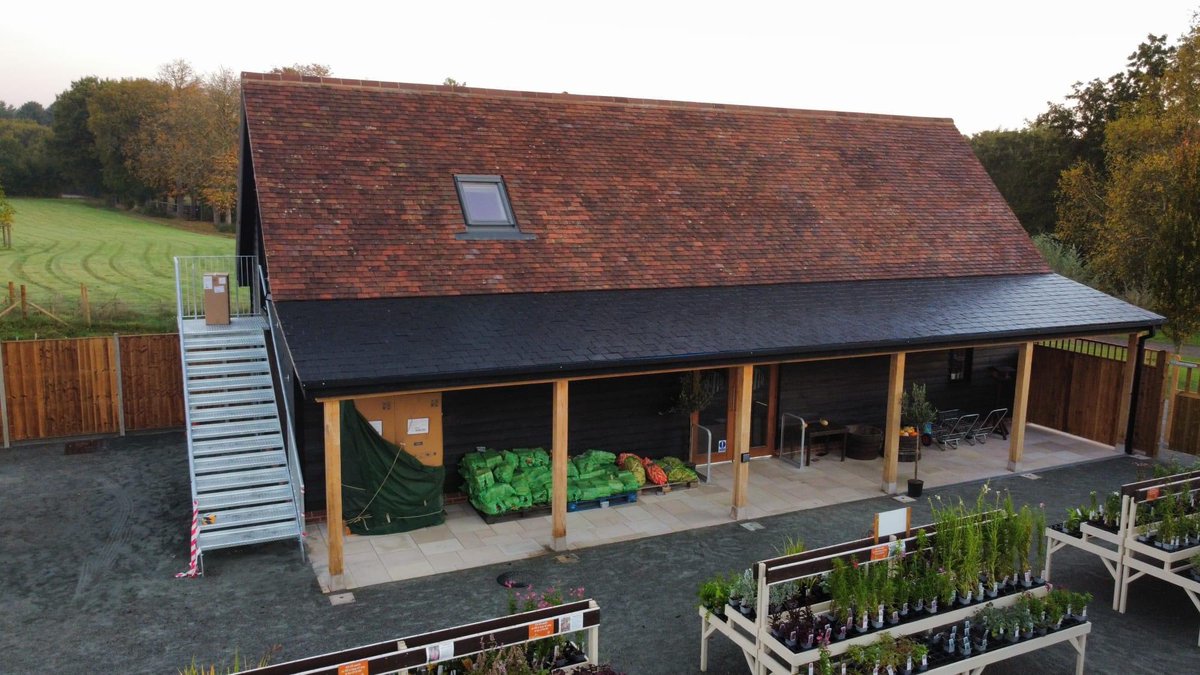 SCDEssex's tweet image. In 2021, we proudly wrapped up construction on this new shop, office and boiler house at Marks Hall, Marks Tey. ✨

Let's build together! 🏠 smith-construction.co.uk 

#SmithConstruction #MarksHall #MarksTey #ExcellenceInConstruction