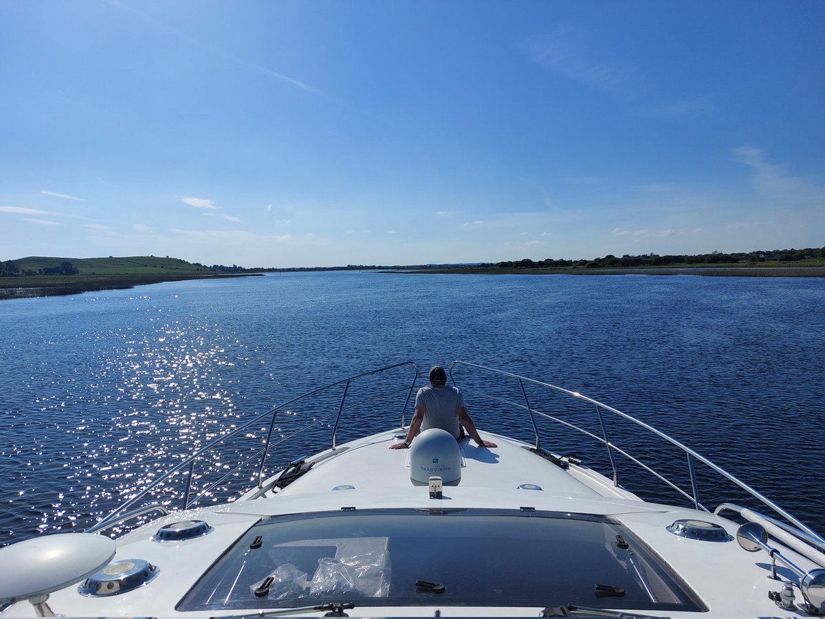 wandererphotos's tweet photo. The #Rivershannon doesn't get much better than this. Cruising downstream from #Athlone to #Shannonbridge and approaching #Clonmacnoise on @SLCruisers Silver Ocean 400B. https://t.co/p6Fdn84fcM