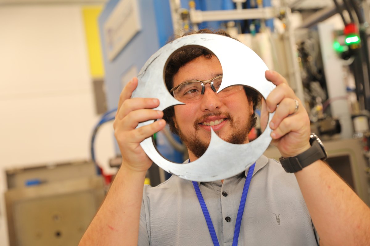 RoyceSheffield's tweet image. Our users are important to us!
Have you used our facilities this year?
We love to get your feedback on your experiences, so please tell us the highlights below, or send an email to r.helm@sheffield.ac.uk with fuller feedback.
