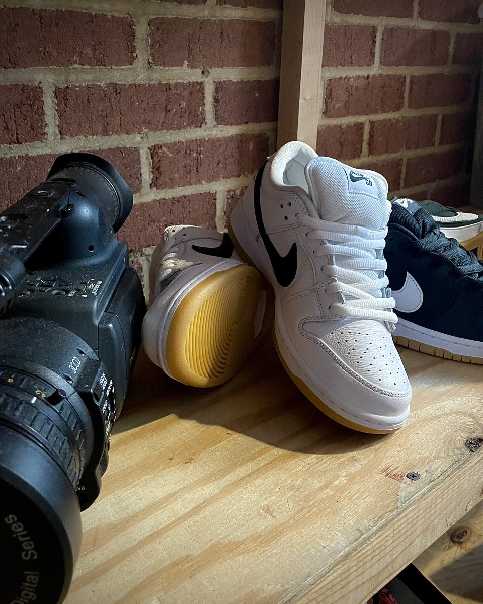 Pure Boardshop tweet media