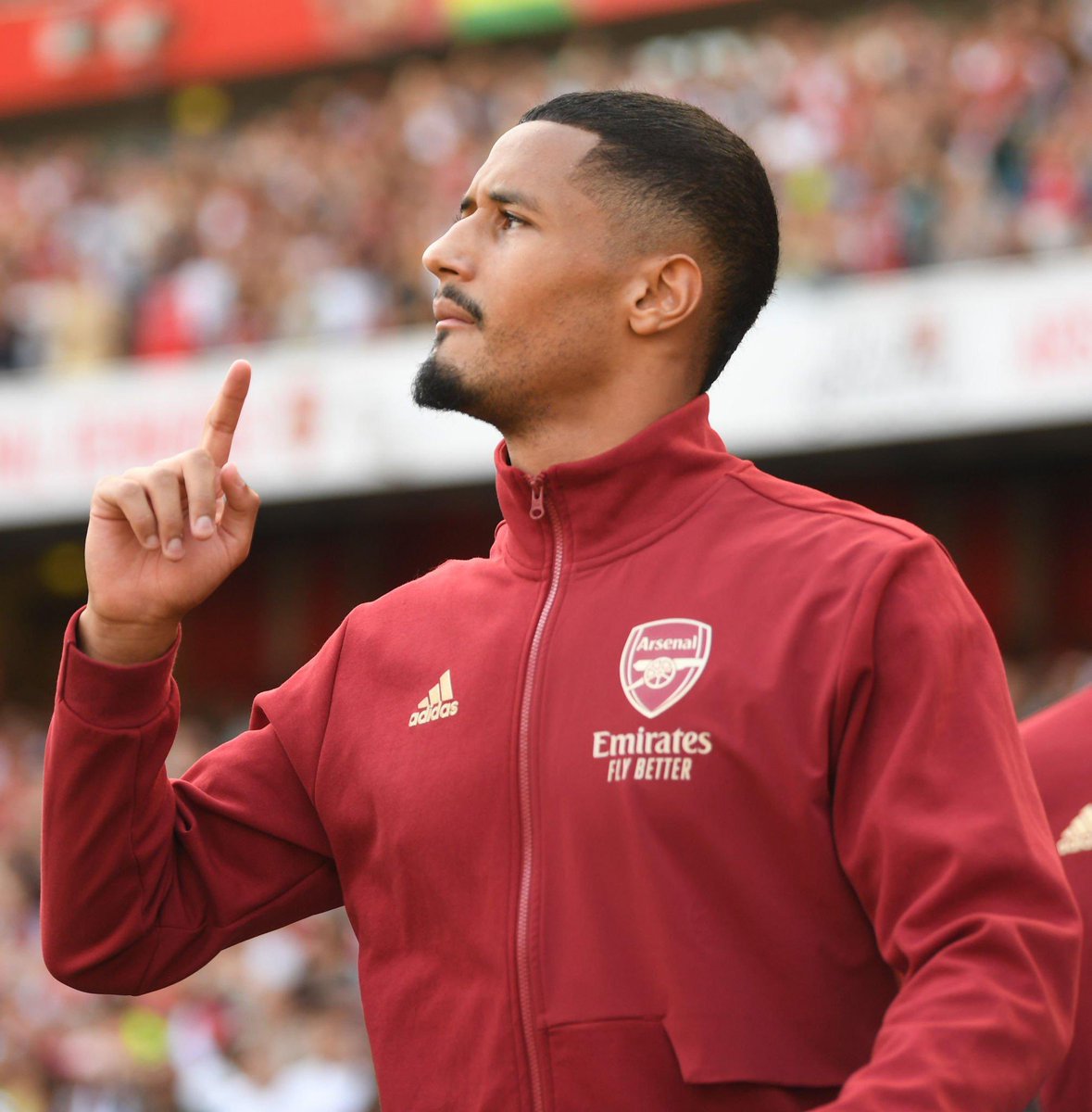 IDGoonerscom's tweet photo. Ben White x Big Gabi duo CB terbaik Arsenal musim 2021/22.

Saliba x Big Gabi duo CB terbaik Arsenal musim 2022/23 dan sampai sekarang. Selama salah satunya ngga cedera, White main di kanan dan mereka tandeman di tengah adalah keinginan admin sepanjang musim ini. https://t.co/EfFR15z9SS