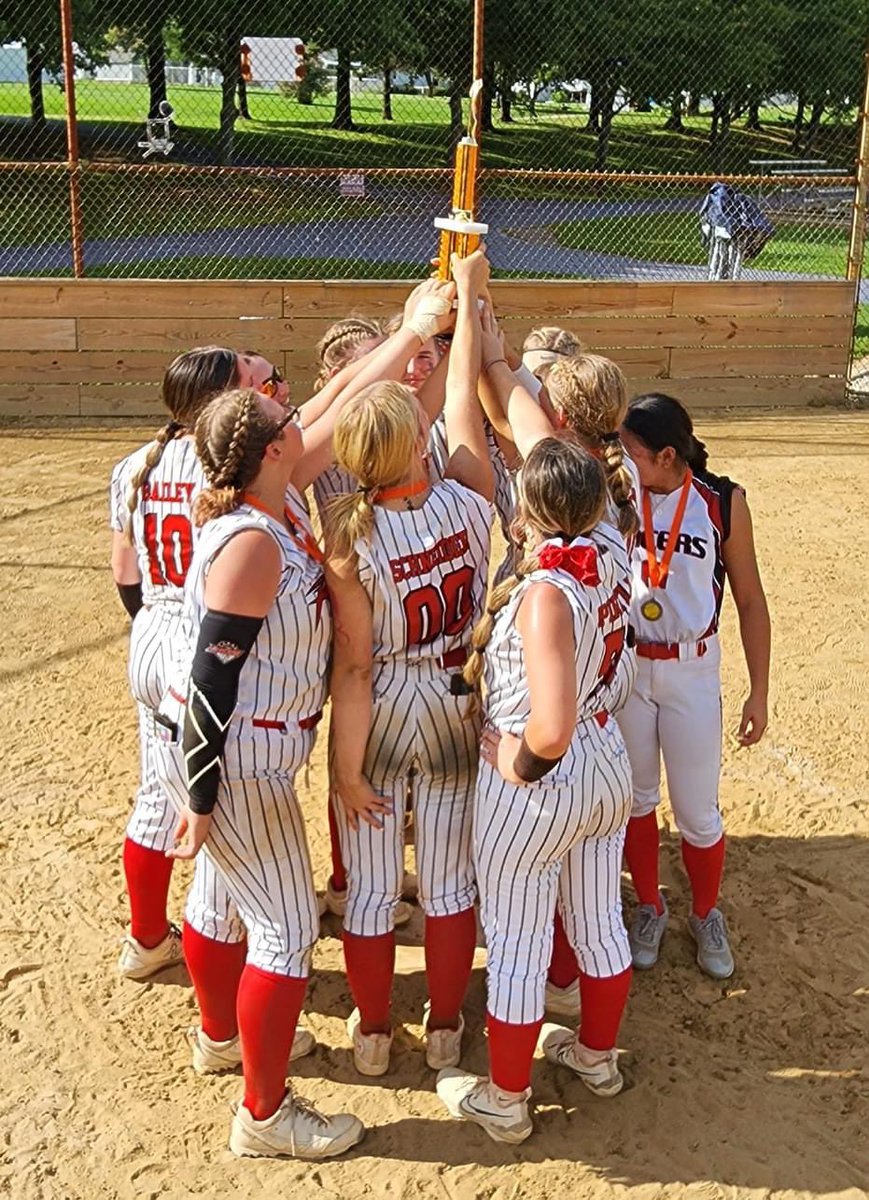 This weekend, we came out on top at the 33 Strong Battle for Jordyn tourney! Very proud of our Racers! We went: 
4-0-1
Avg.417 
OBP.458 
45 Hits - 35 1B- 7 Doubles - 2 Triples - 1 HR
Only gave up 12 runs in 5 games. 

Most proud of the demeanor &amp; the positive “No Quit” attitude!