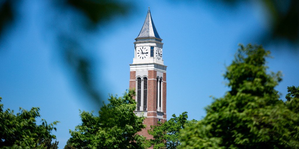 Happy Labor Day 🐻💛🖤
As a reminder, the university is closed in observance of this holiday. 
OU will reopen on Tuesday, September 5th.