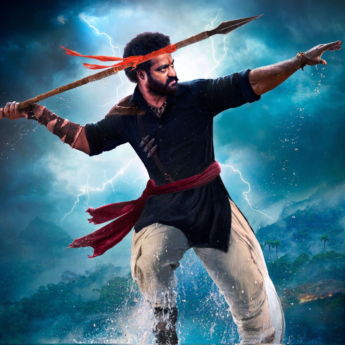 PK4NTR's tweet image. Let&apos;s Settle This...

#Bheem 🔄                        #RamaRaju ❤️