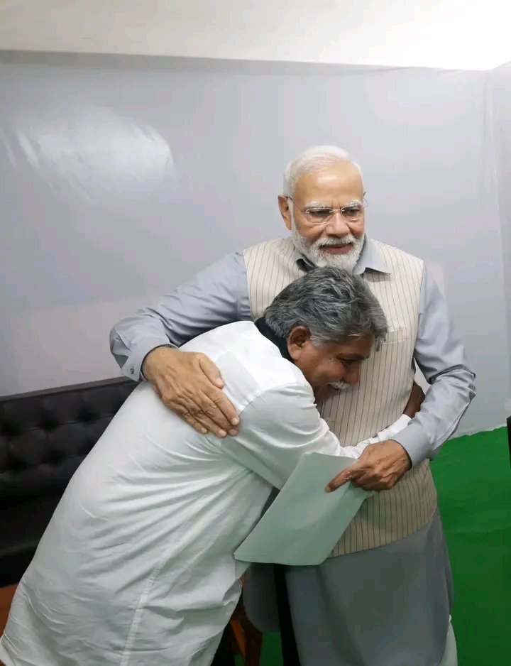 KrishnaMadigaM's tweet photo. We are asking shree @narendramodi  garu to introduce and pass the SC classification bill in the parliament session which is going on from 18th of this month and give a fair end to the struggle of Madiga people for a long time. @PMOIndia @AmitShah @blsanthosh @PMOIndia_RC https://t.co/sMoILYDQFl