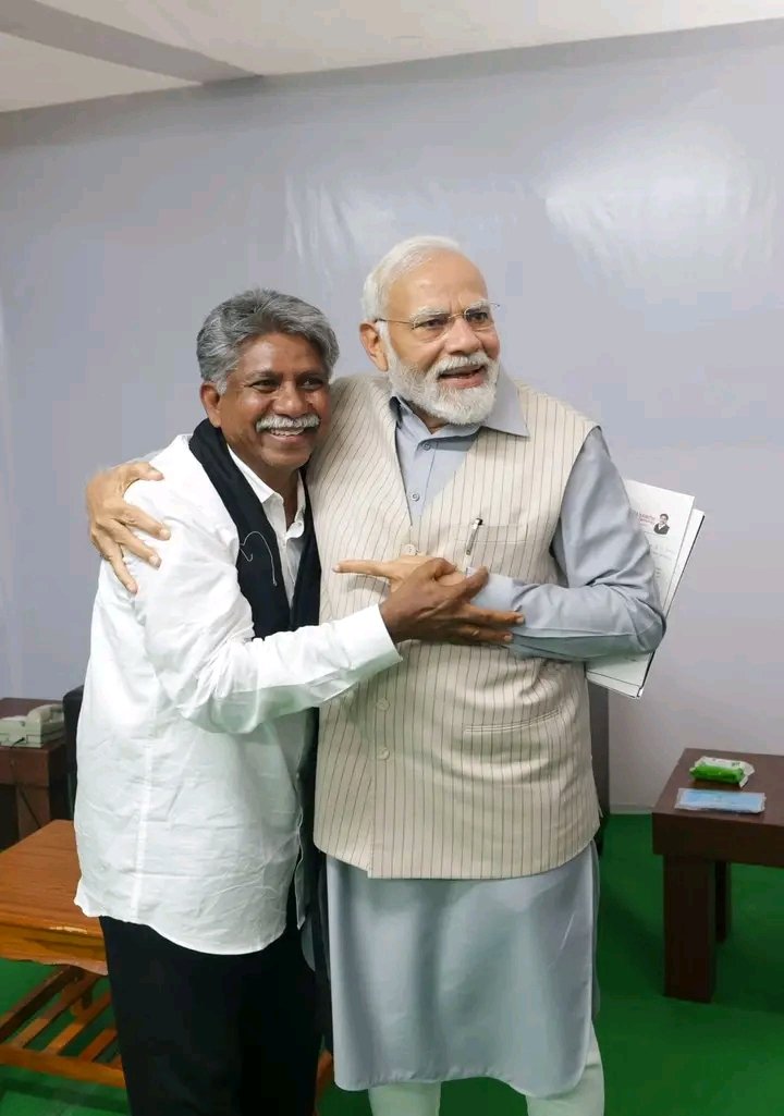 KrishnaMadigaM's tweet photo. We are asking shree @narendramodi  garu to introduce and pass the SC classification bill in the parliament session which is going on from 18th of this month and give a fair end to the struggle of Madiga people for a long time. @PMOIndia @AmitShah @blsanthosh @PMOIndia_RC https://t.co/sMoILYDQFl