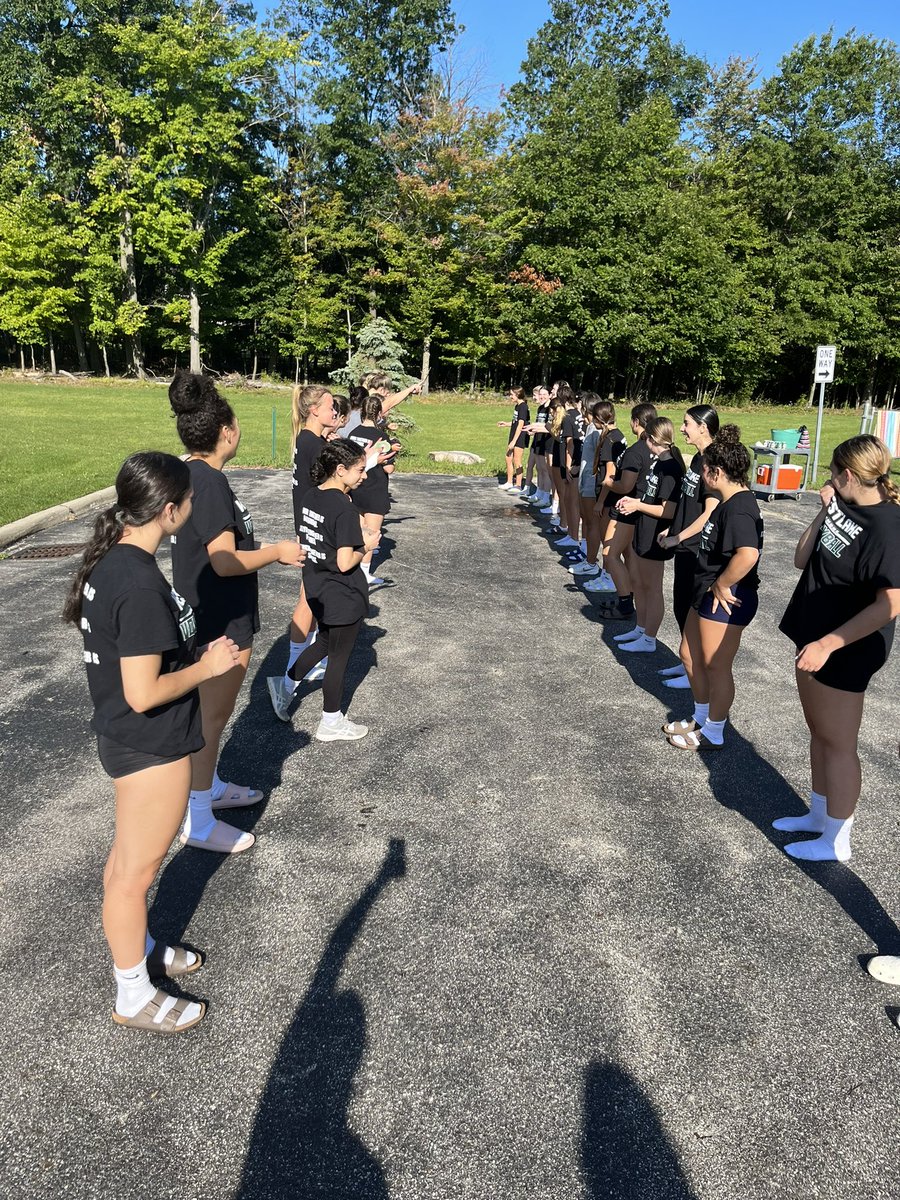 Balloon toss to end our Labor Day practice! @DemonAthletics