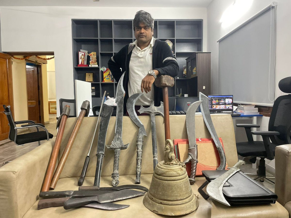 MythriOfficial's tweet image. All set for the MASSIVE ACTION SCHEDULE 💥💥

The shoot of #UstaadBhagatSingh resumes tomorrow 🔥🔥
 
@PawanKalyan @harish2you @sreeleela14 @ThisIsDSP @DoP_Bose #AnandSai @ChotaKPrasad @SonyMusicSouth