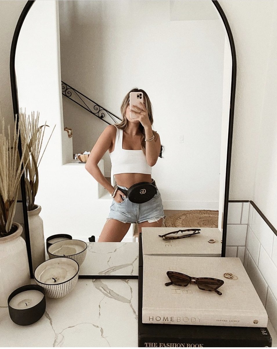 Pix of Phones tweet media