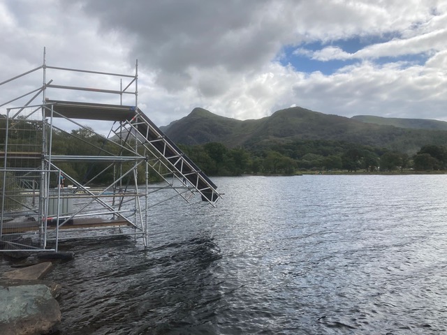 gorillauk's tweet photo. We set up some scaffolding obstacles for Rat Race’s final #ManVsMountain. The concluding event offered participants a thrilling experience &amp; our obstacles added to the action, where participants encountered a slide into a quarry &amp; a walk the plank quarry jump into another quarry! https://t.co/KdKaLnHUJy