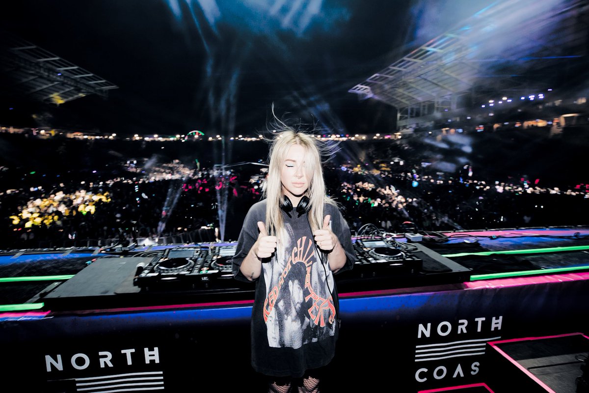 awonderland tweet picture