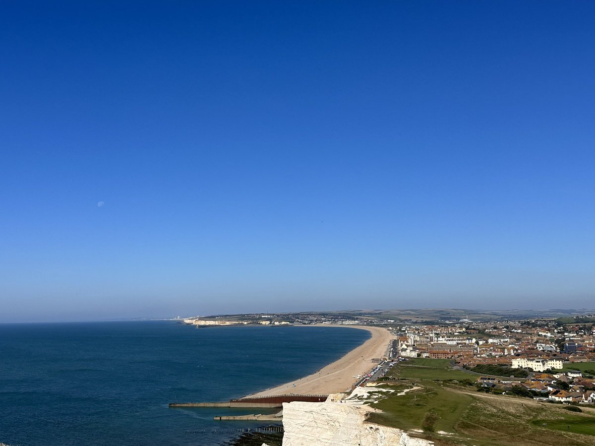 croydonruthie's tweet photo. Such a glorious day in sunny Seaford ๐
#seaford
#summerinseptember
#nurseoffduty
#sunshine https://t.co/hpapu1sfUD