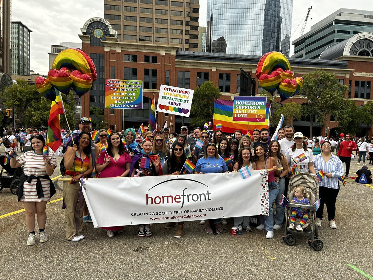 Corp_Challenge's tweet photo. Thank you to @HomeFrontYYC for inviting our team to join in yesterdayβs Pride Parade!
Amazing to see our companies walking in support of pride and healthy love π
#yycpride #calgaryprideparade #yyc #calgary #pride https://t.co/Bonk4oYjKx