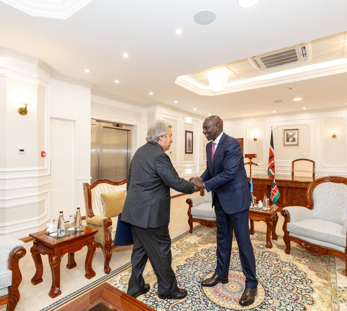 African countries hit by the effects of the climatic disruption must be offered debt restructuring and pauses so as not to undermine their ability to invest in development.