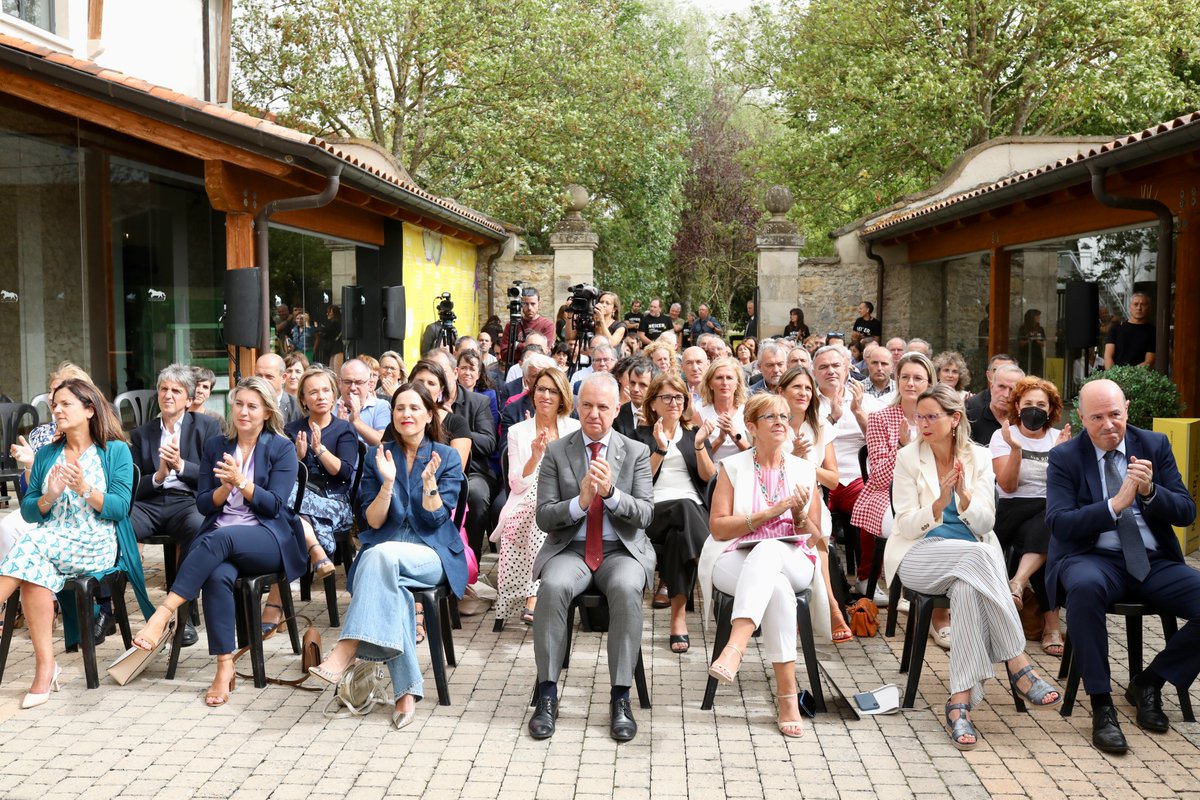 BittorOroz's tweet image. 2⃣5⃣🔬 #NEIKER-ek #Euskadi-ko lehen sektorearen garapena bultzatzen eta laguntzen du, etorkizuneko sektore erakargarria izan dadin hurrengo belaunaldietarako.

Zorionak @neiker_BRTA lantalde profesionalari!

🔗 irekia.euskadi.eus/eu/news/87704