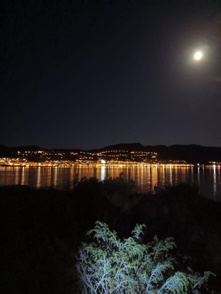 Dipsalut's tweet photo. 📣Mireu quines vistes de la #bluemoon del 31 d'agost des del #camideronda del #portdelaselva
✅ Les varen poder gaudir en directe els participants a la #marxanordica nocturna de #llunaplena del nostre #programadactivitatfisica dirigida per @urbansalut
#dipsalut @diputaciogirona https://t.co/FruWJj6SFU
