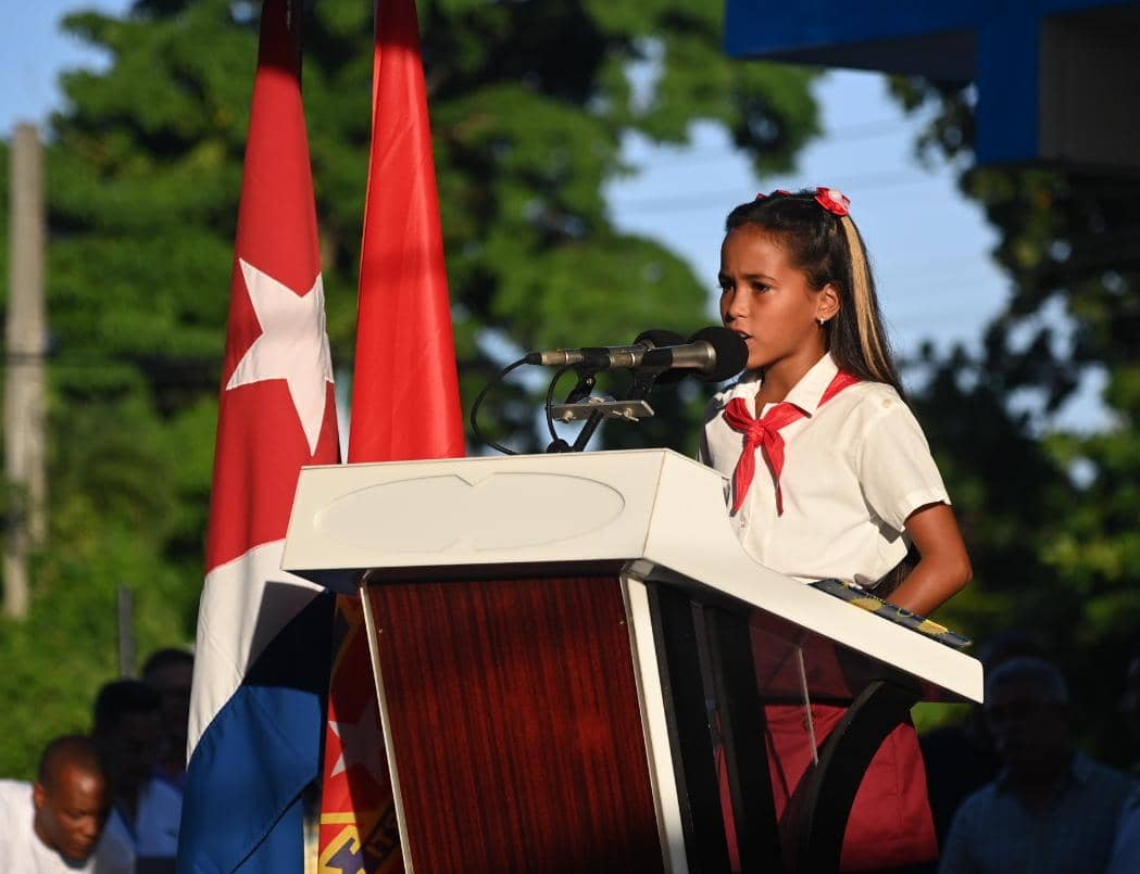 Esta mañana participamos en el acto nacional de inicio del curso escolar 2023-2024 en la Escuela Primaria "Manuel Martínez Prieto" del municipio capitalino de Marianao.
#NuevoCursoEscolar