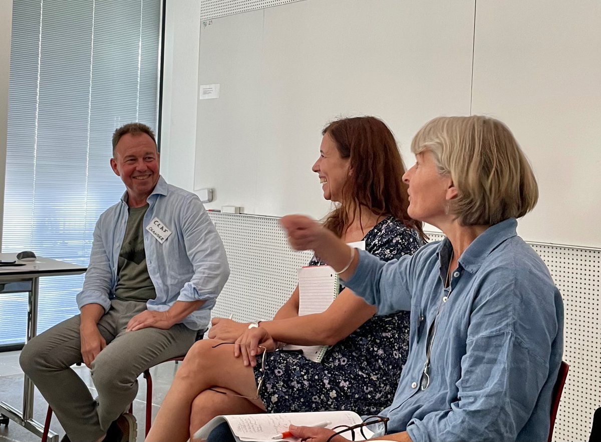 ESERA_SIG_6's tweet photo. Kicking off our @ESERA_org #SIG6 meeting @IND_UCPH with a panel debate on current trends and future directions in languages & literacies in science education, lightning talks, and lots of sunshine โ๏ธ We're so happy to have the time & space to talk to each other in person ๐ https://t.co/Ca9s1I4xdk