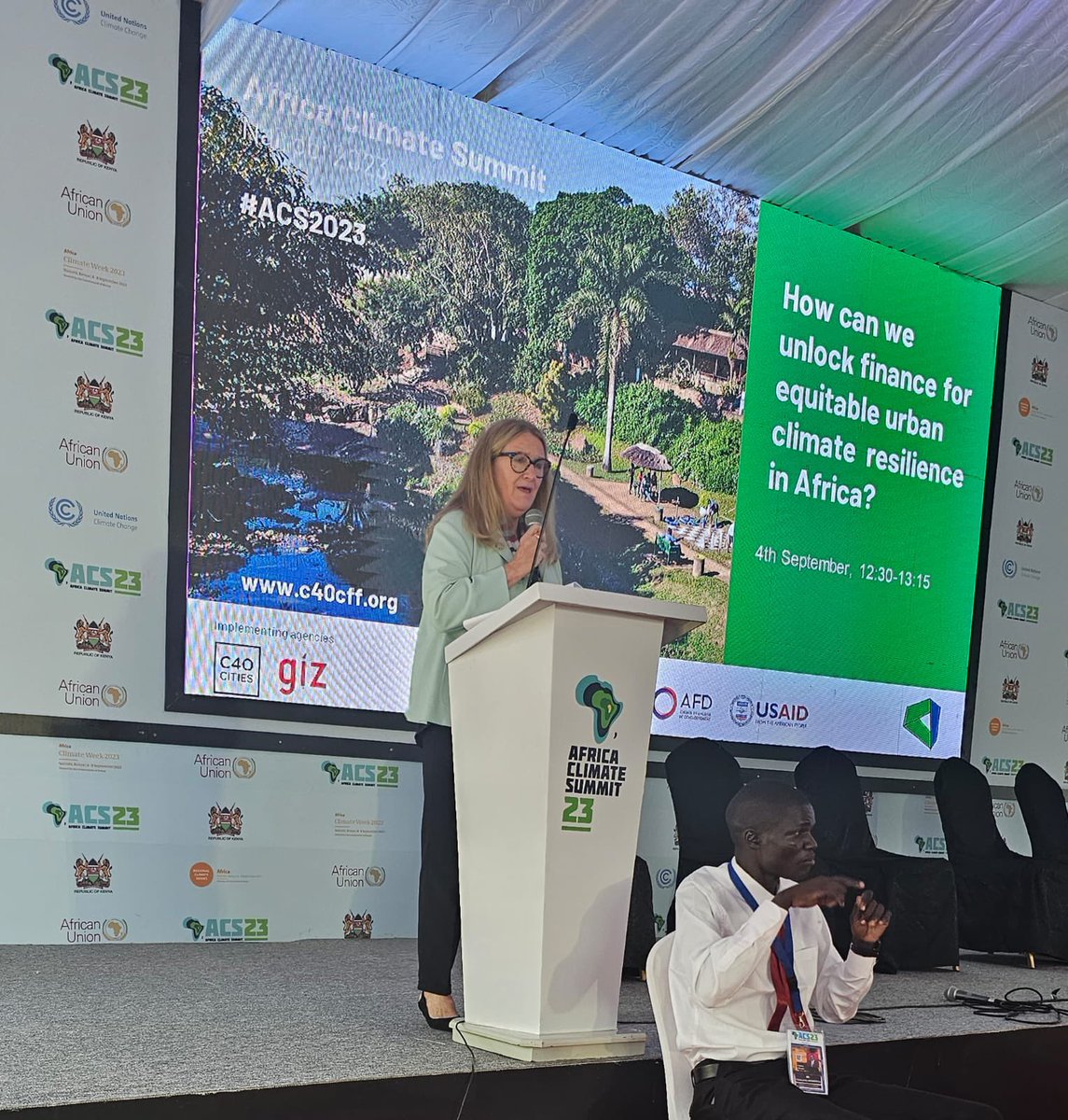 In the discussions, it was an honor sharing the platform by esteemed Guests and panelists including The Rt Hon Andrew MITCHELL MP, <a href="/CaldwellUSAID/">USAID Chief Climate Officer Archived</a> , Ingrid-Gabriela HOVEN, Jacqueline MUSIITWA, Mike SALAWOU, and CEC Maureen Njeri, we delved into this crucial issue.
2/3