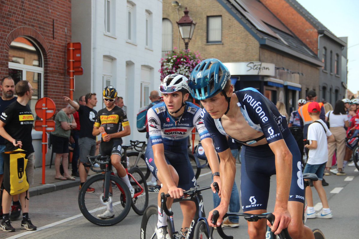SenneHulsmans_'s tweet photo. Flanders Tomorrow Tour 🇧🇪
-
🤏 So close to my first UCI victory
 🥈place at Stage 3

3 nice days of racing in the legs with the team.
Good to compete  at the highest level in the sprint again after my injury
Thank you to the team for al the hard work!
#wolfpack 
@SoudalQSdevTeam https://t.co/NpyjwAiDk8