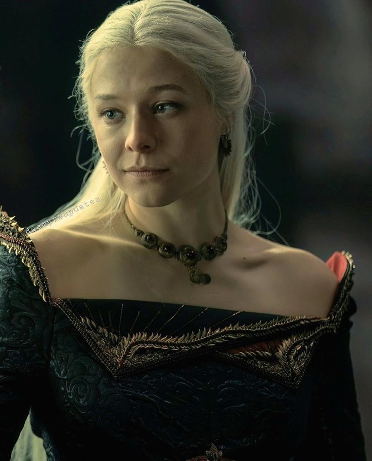 ㅤㅤㅤ━━ 𝑸𝑼𝑬𝑬𝑵 𝑨𝑬𝑳𝑰𝑹 
               
ㅤㅤㅤㅤ⁞⁞⁞ 𝑴𝒊𝒓𝒌𝑾𝒐𝒐𝒅᪥ ꪆ𓄼