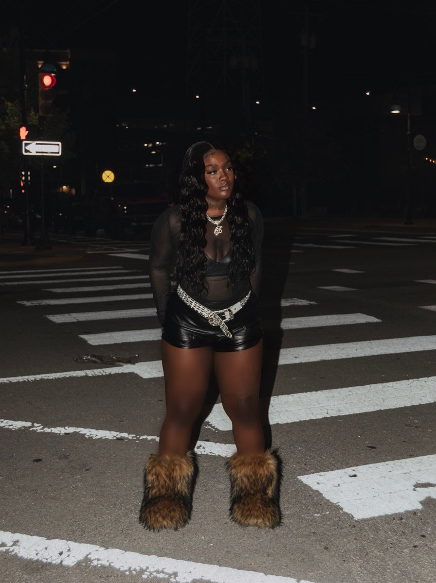 thick_ny's tweet photo. https://t.co/mx2p0QvYYS