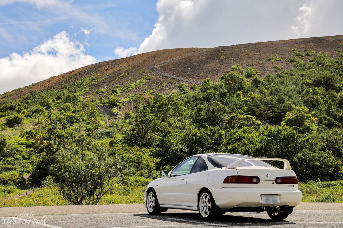 no07t_suzuki's tweet photo. 【今日のOneShot（夏休・福島旅）】
磐梯吾妻スカイライン x DC2［1］

全区間約29km、往復してきました！

※2023.8.28撮

#福島県 #磐梯吾妻スカイライン #日本の道100選 
#浄土平 #空 #雲 #山 
#honda #integra #ホンダ #インテグラ #dc2 #96spec #typeR #MUGEN #無限 https://t.co/sS3LvcKx8K