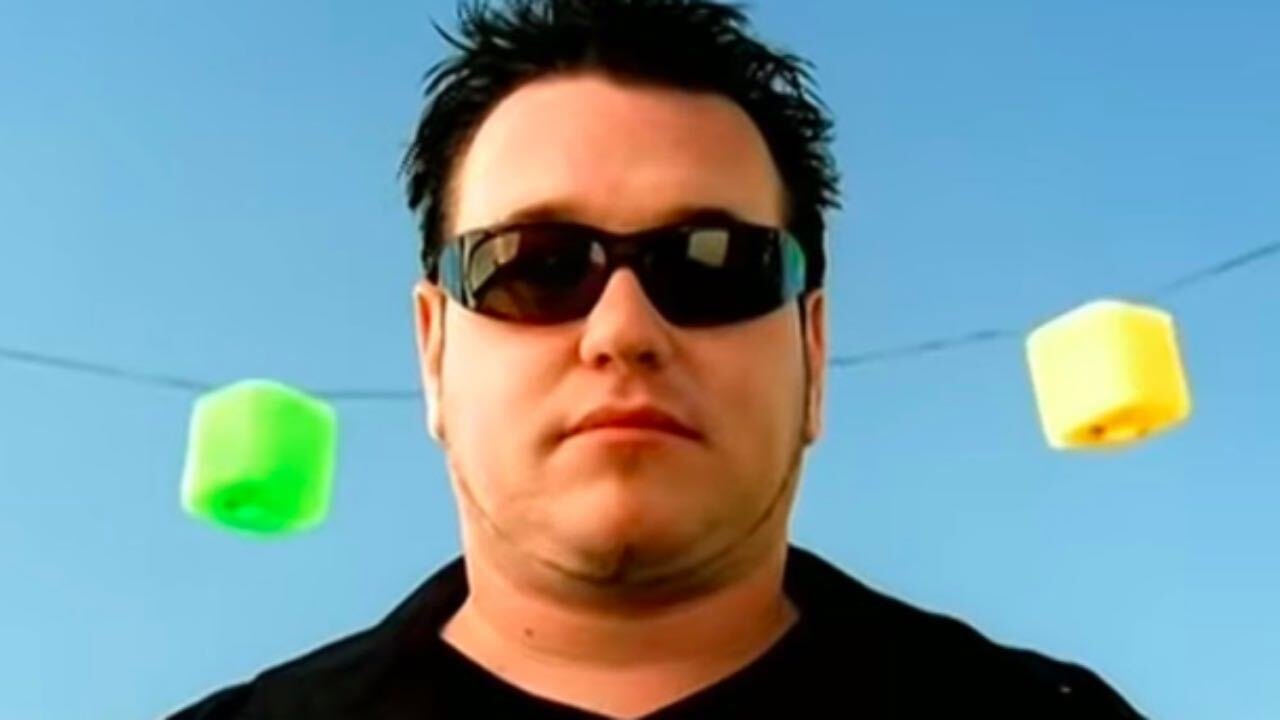 Smash Mouth singer Steve Harwell dead at 56 years old - Dexerto