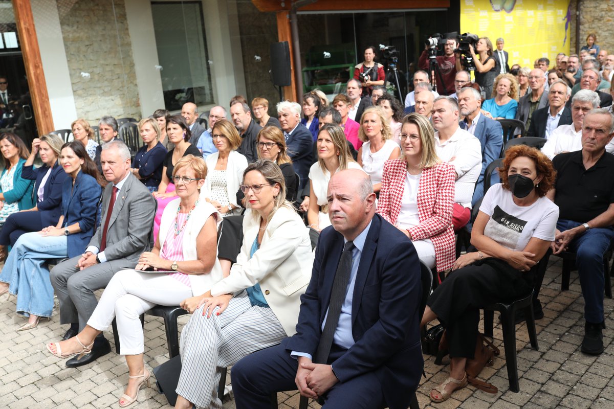 BittorOroz's tweet image. 2⃣5⃣🔬 #NEIKER favorece y apoya el desarrollo del sector primario de #Euskadi para convertirlo en un sector con futuro y atractivo para las nuevas generaciones.

Zorionak a todo el equipo profesional de @neiker_BRTA!

🔗 irekia.euskadi.eus/es/news/87704