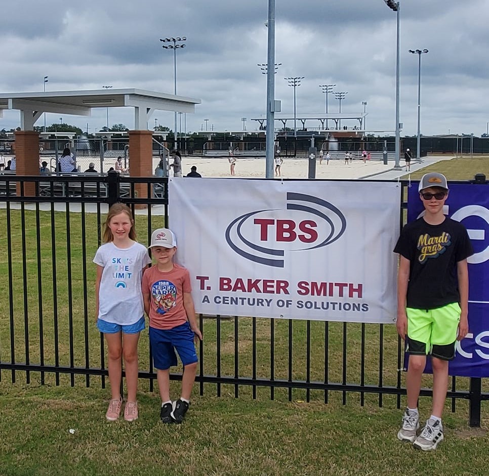 T. Baker Smith tweet media