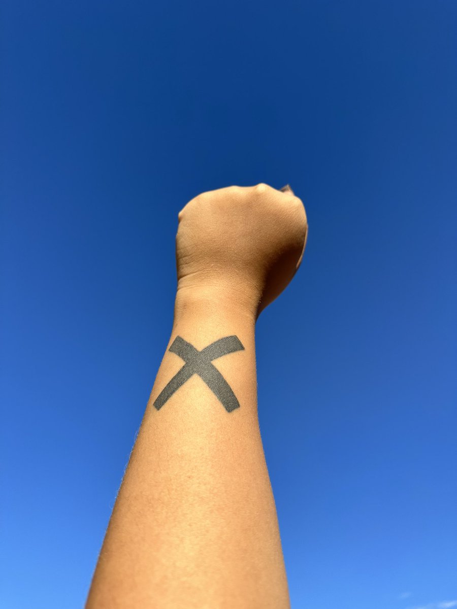 Noodledori1's tweet photo. Anime tattoos designs

[Thread 🧵] https://t.co/bcdE0YLOh3