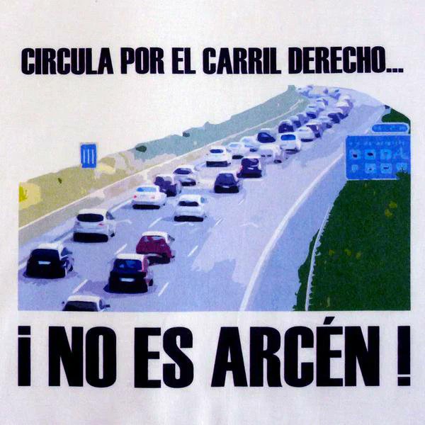 "Síndrome del carril izquierdo":

Dícese de la enfermedad que sufre tu cuñado, tu vecina, tu amigo... pero tu no, ¿verdad?

Úsalo sólo para adelantar
Evitarás retenciones, frenazos y alcances
#DGT #NoEsPorLaMulta #ViajeSeguro