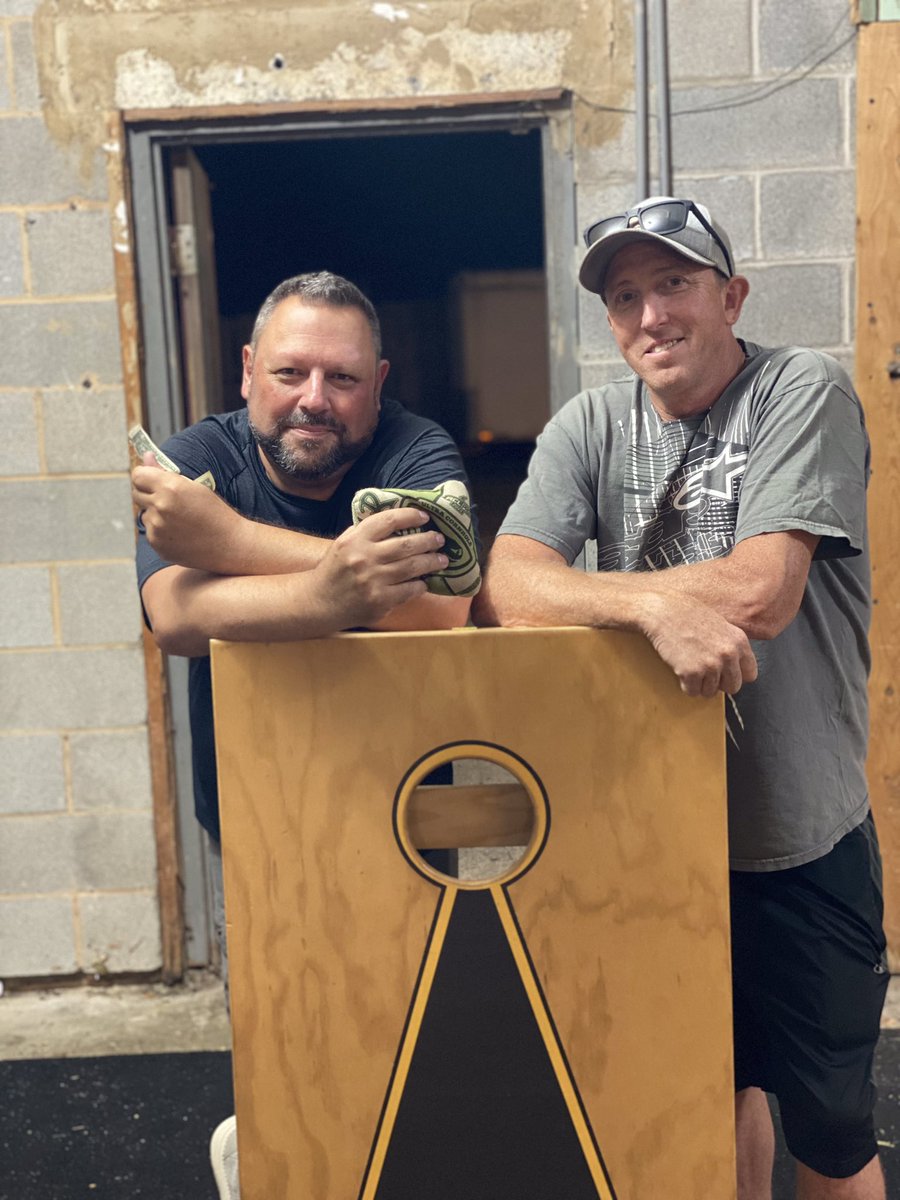 RabbitCornhole's tweet image. Social bracket results for Wednesday night cornhole @StadiumStudio Thank you everyone for coming out to play and great bags! #cornhole #rabbitcornhole #stadiumstudio #cornholetournaments