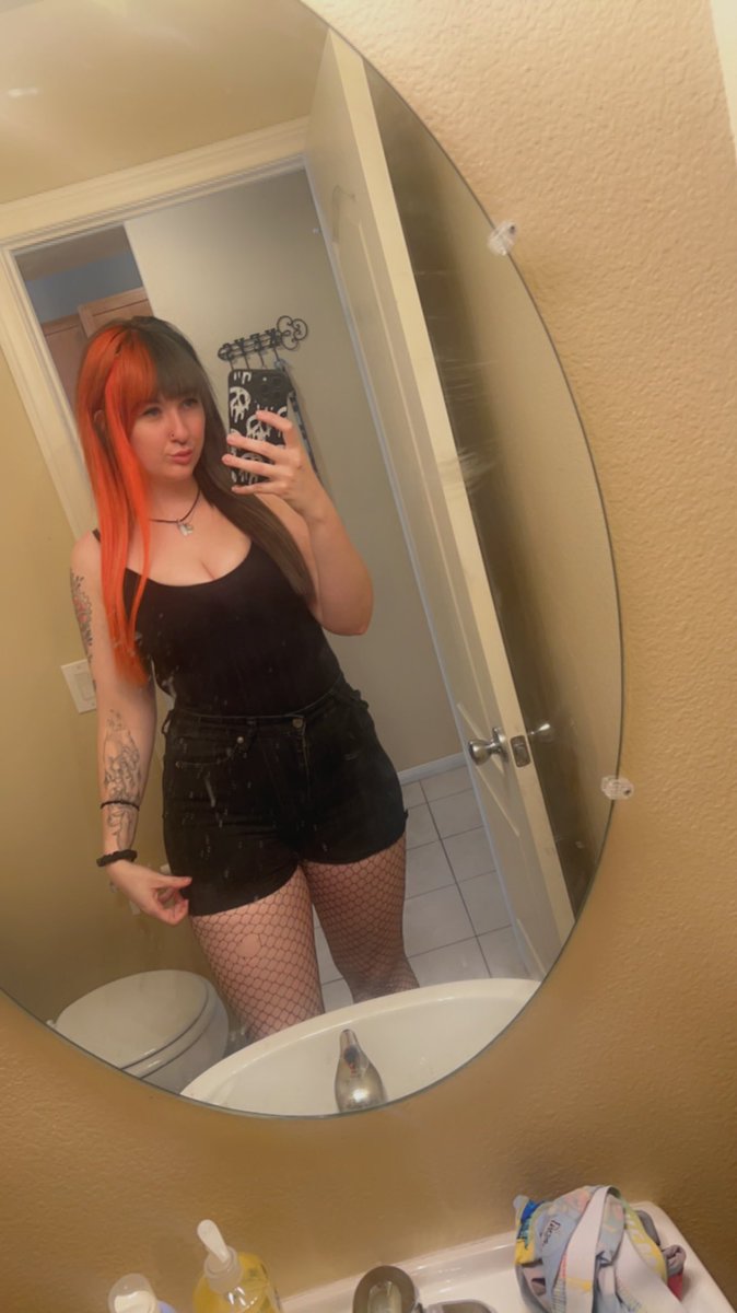 FindomRayneee's tweet photo. I’ll always be superior to you 

Findom goddess finsub HumanATM https://t.co/aHaFyvhUkq